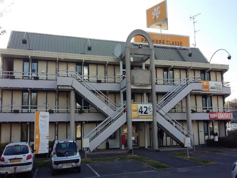 Premiere Classe Vierzon Kültér fotó